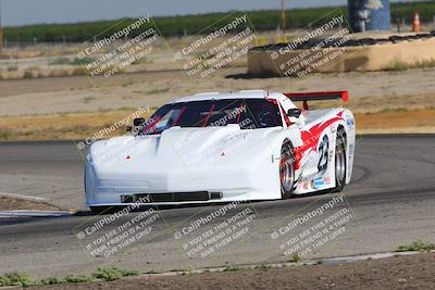 media/Jun-04-2022-CalClub SCCA (Sat) [[1984f7cb40]]/Group 2/Qualifying (Sweeper)/